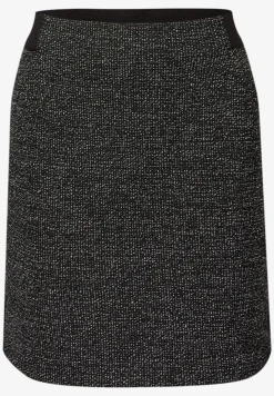 Bouclé rok