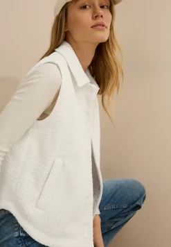 Bouclé vest