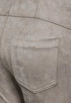 Broek in de look van Verlours