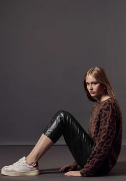 Broek in lederlook