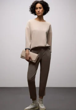 Broek met banddetail