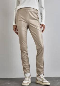 Broek met coating