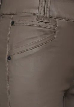 Broek met coating