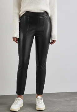 Broek met coating