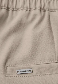 Broek met galonstrepen