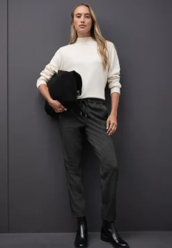 Broek met galonstrepen