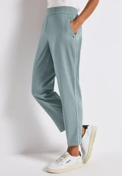 Broek met galonstrepen