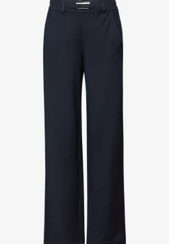 Broek met rechte pijpen en details