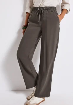 Broek met rechte pijpen in keperstof