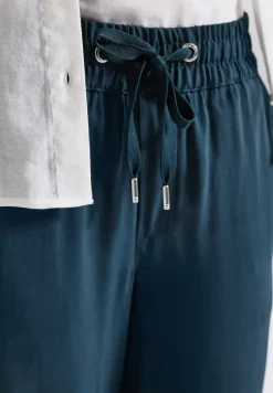 Broek met rechte pijpen in keperstof