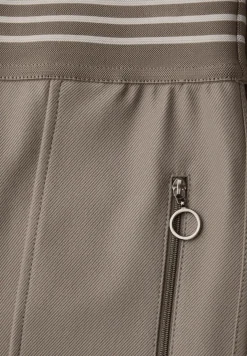 Broek met smalle pijpen
