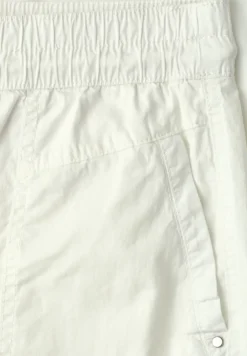 Broek met spijlpijpen in papertouch kwaliteit