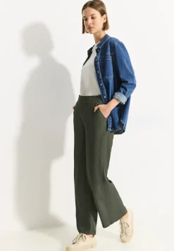 Broek met wijde pijpen en structuur