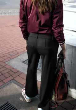 Broek met wijde pijpen in keperstof
