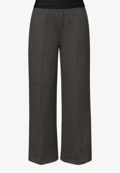 Broek met wijde pijpen in visgraatmotief