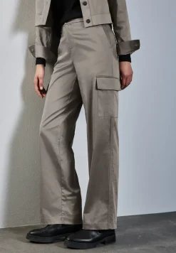 Cargo broek met rechte pijpen