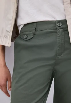 Casual fit chino's in een zachte stof
