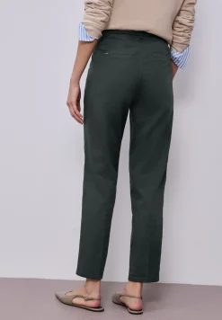 Casual fit chino's in een zachte stof