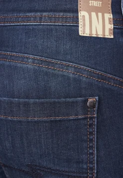 Casual fit jeans