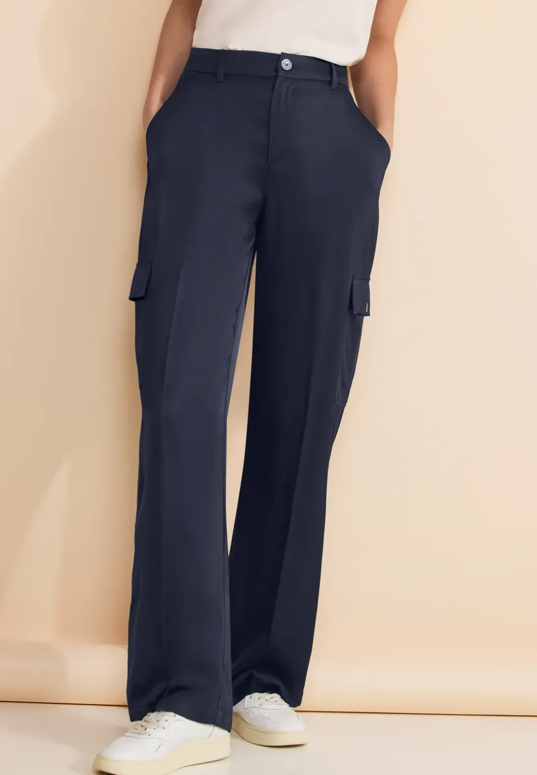 Casual fit satijnen broek