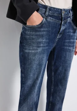 Casual jeans