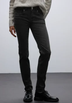 Casual jeans
