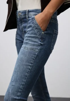 Casual jeans