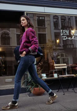 Casual jeans