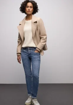 Casual jeans