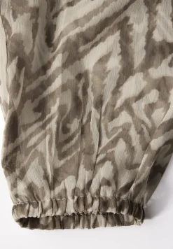 Chiffon blouse met rimpels