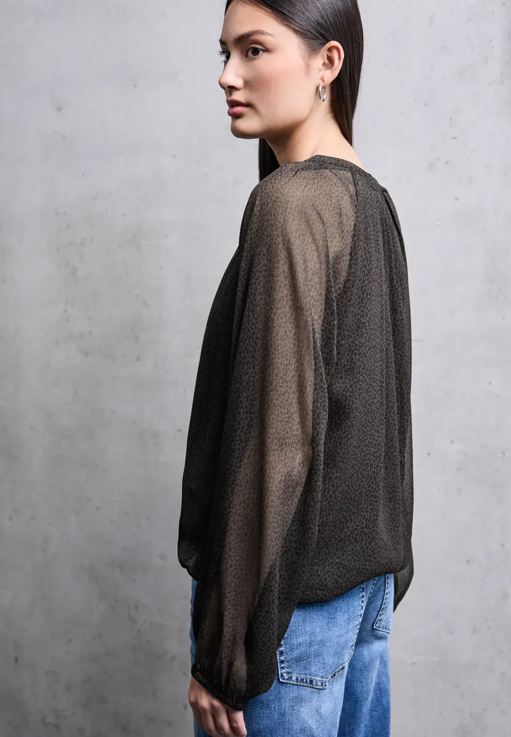 Chiffon leo blouse met rits