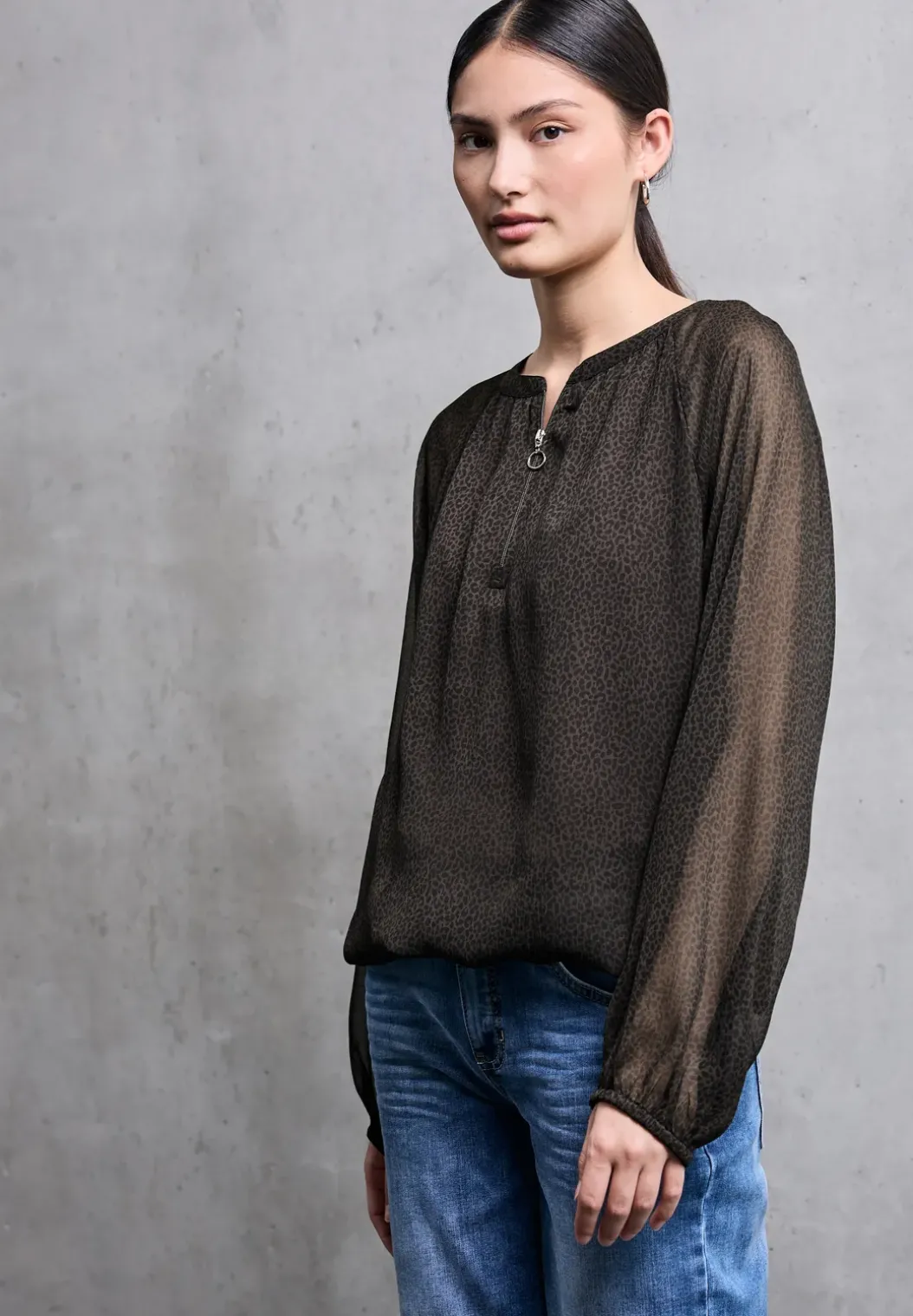 Chiffon leo blouse met rits