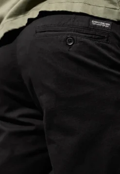 Chino met elastische tailleband