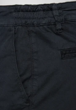 Chino met elastische tailleband