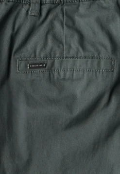 Chino met rechte benen