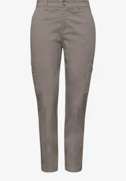 Chino's met Slim Legs en cargo-stijl zakken