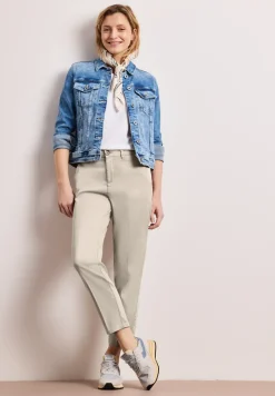 Chino's met Slim Legs, gemaakt van een lyocell-mix