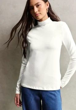 Col shirt