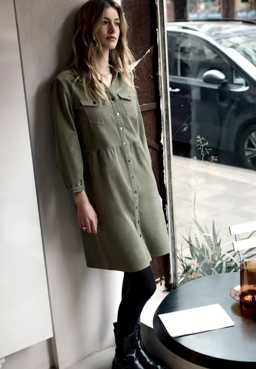 Corduroy jurk met volant