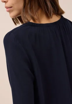 Crepe blouse