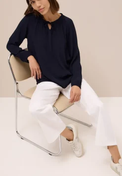 Crepe blouse