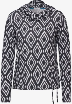 Fluffy shirt met print