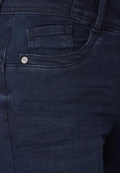 Free to move jeans