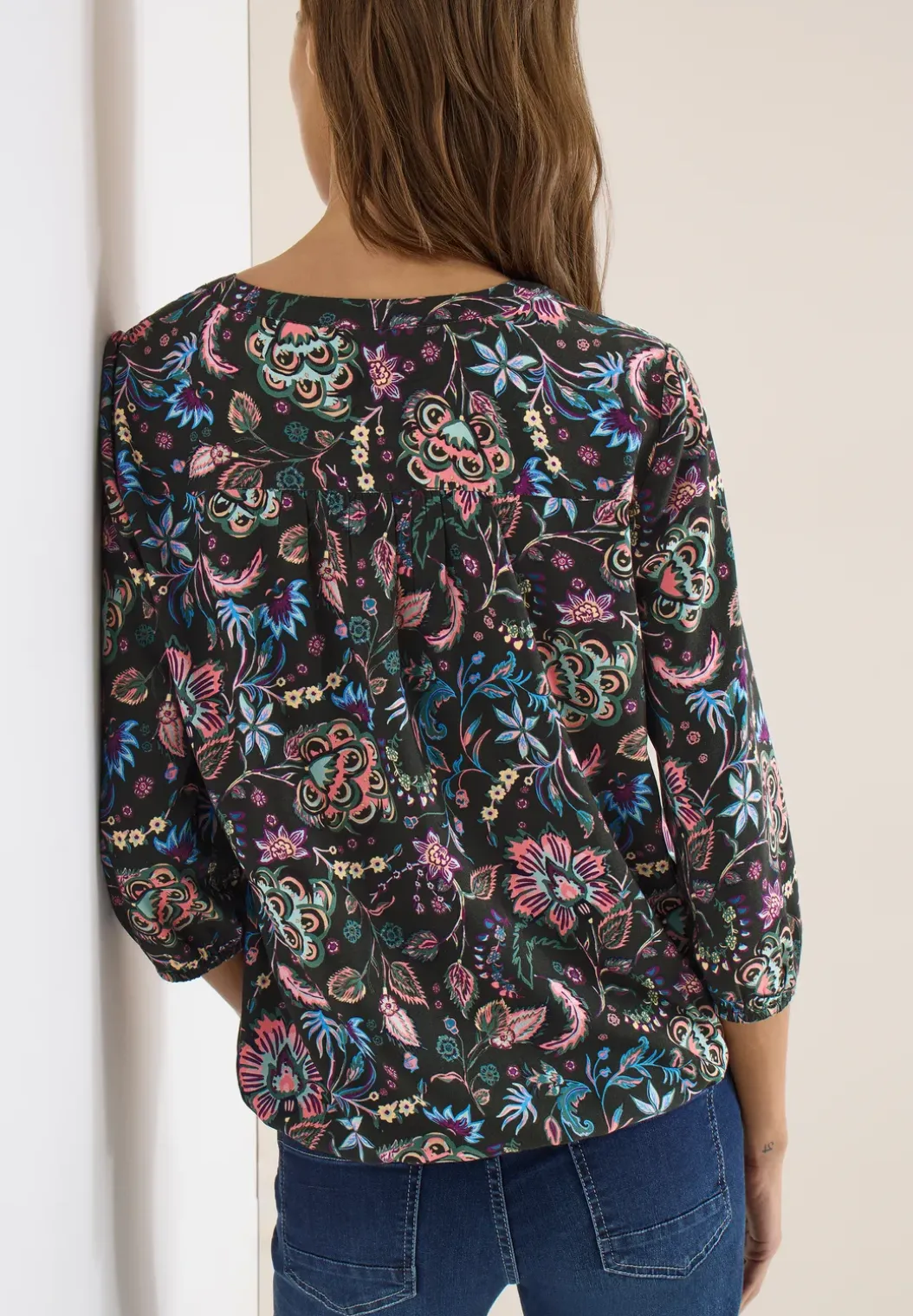 Gedessineerde blouse