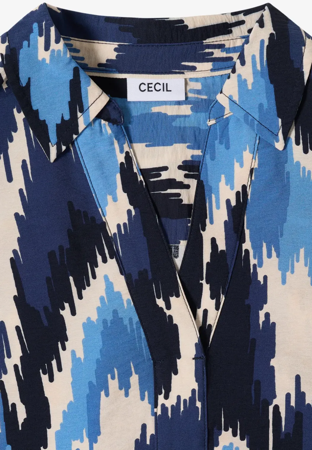 Gedessineerde blouse