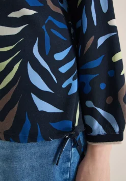 Gedessineerde blouse