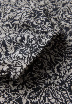 Gedessineerde blouse met ruches