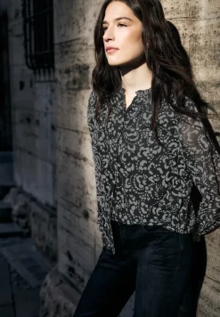 Gedessineerde chiffon blouse