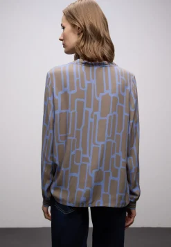 Gedessineerde tuniek met tape