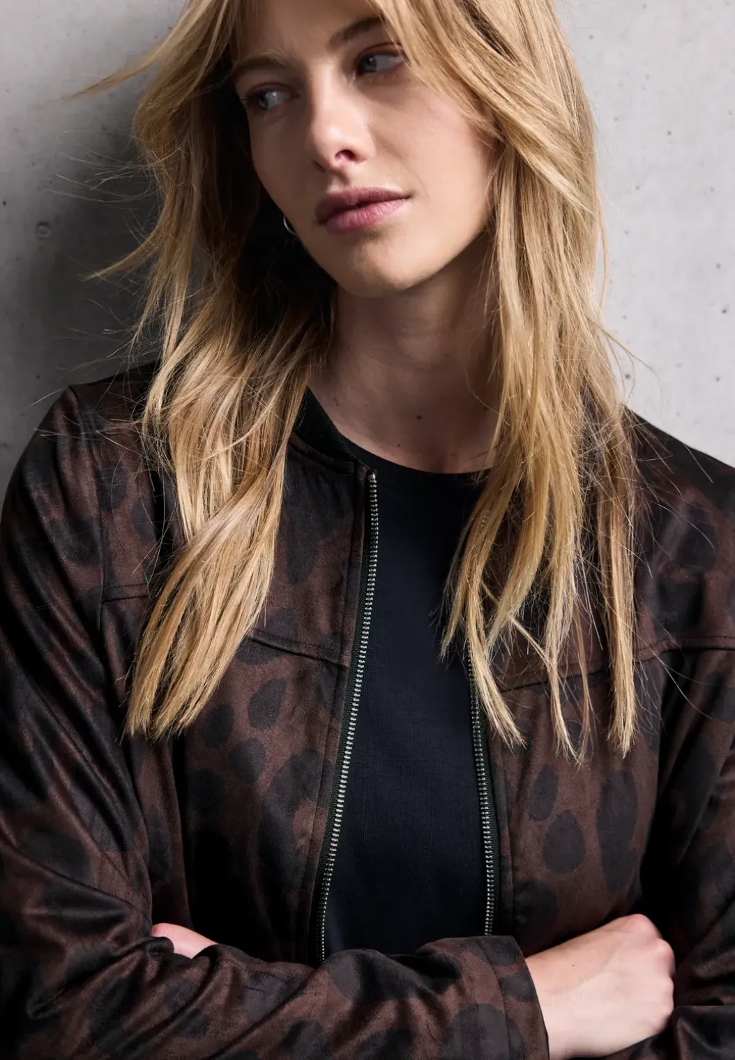Gedessineerde velours blouson